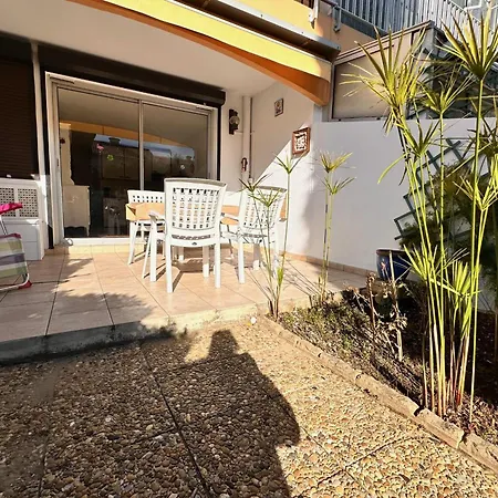 Apartmán Les Pinedes Jardin Fleuri Et A Pied Au Calme *